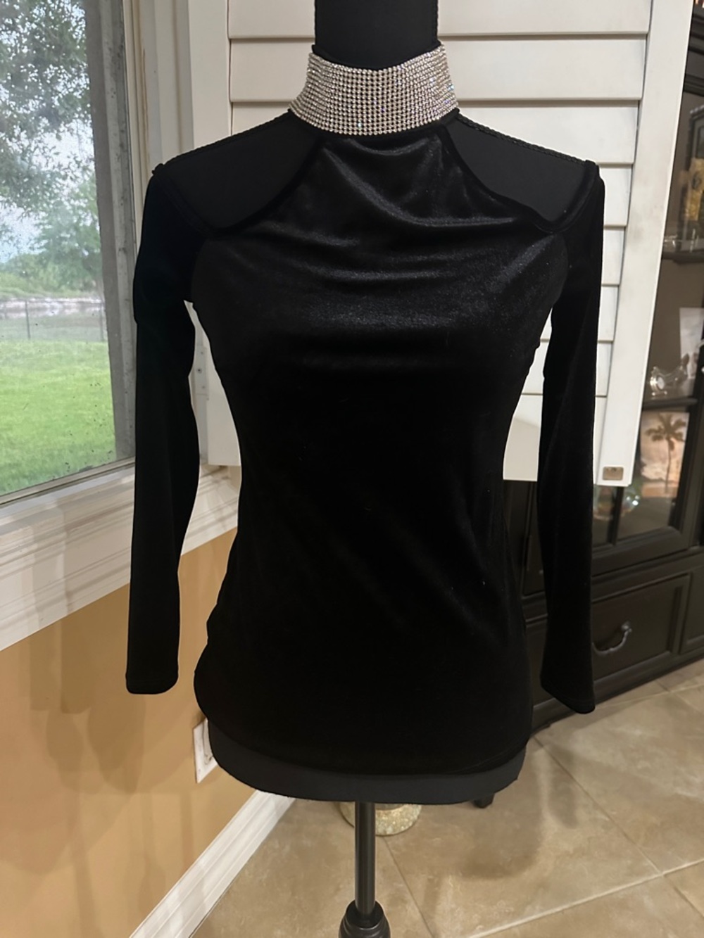 Boston Proper Black Velvet Long Sleeve Top with Rhinestone Choker Detail